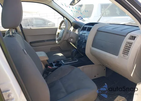 2008 Ford Escape Xls/Xls Manual from USA, damaged, VIN 1FMCU02Z18KE75326